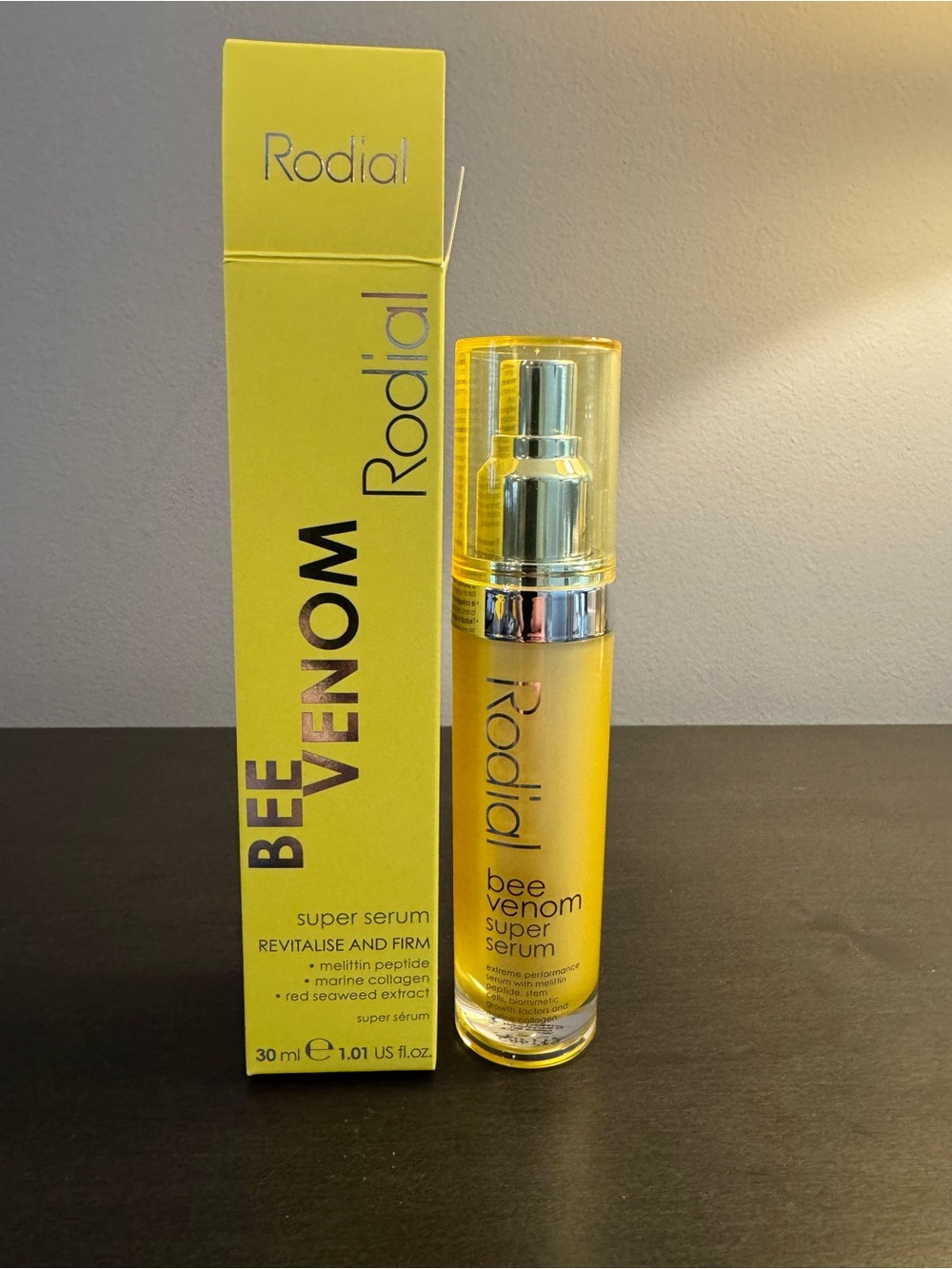 Rodial Bee Venom Super Serum 30 ml 1 oz Full Size NIB